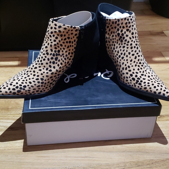 Booties - Picture 2 of 4